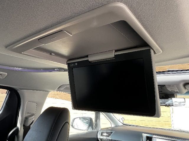 TOYOTA ALPHARD 2023 Image 31