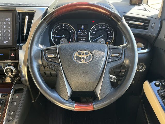 TOYOTA VELLFIRE 2017 Image 31