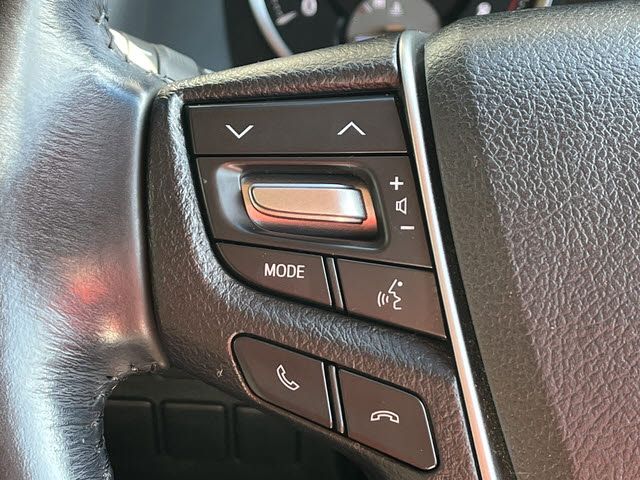 TOYOTA VELLFIRE 2017 Image 31