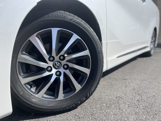 TOYOTA VELLFIRE 2017 Image 31