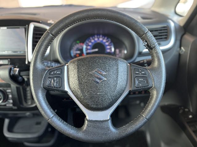 SUZUKI SOLIO BANDIT 4WD 2014 Image 31