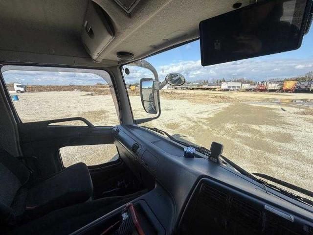 MITSUBISHI FUSOU SUPER GREAT 2008 Image 31