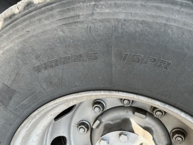 MITSUBISHI FUSOU SUPER GREAT 2011 Image 31