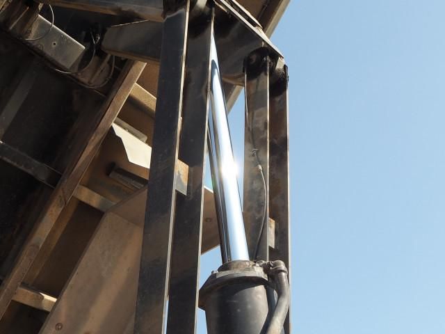 MITSUBISHI FUSOU SUPER GREAT 2016 Image 31