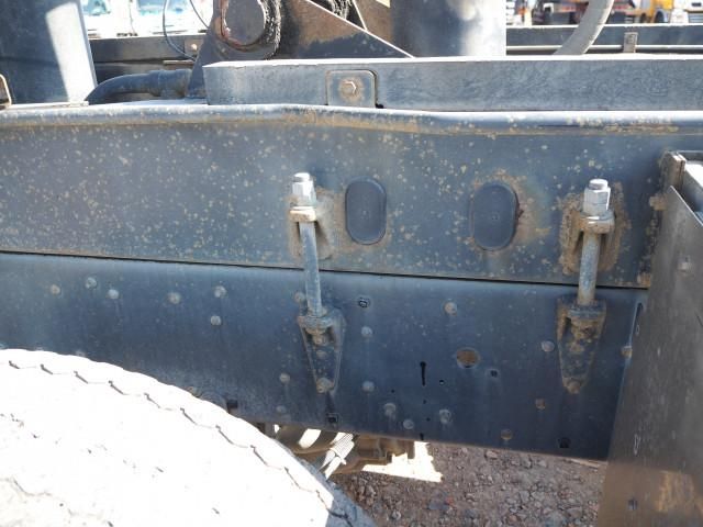 MITSUBISHI FUSOU SUPER GREAT 2016 Image 31