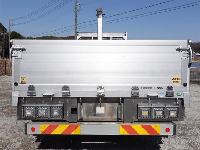 MITSUBISHI FUSOU FIGHTER 2015 Image 31