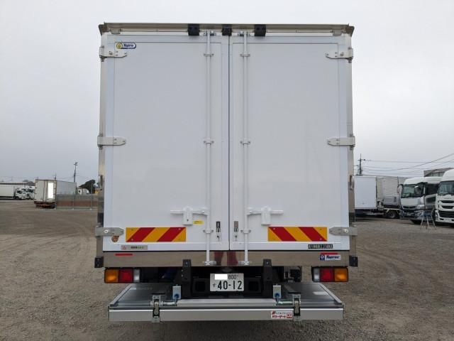 MITSUBISHI FUSOU FIGHTER 2025 Image 31