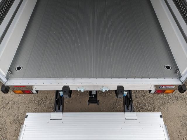 MITSUBISHI FUSOU FIGHTER 2025 Image 31