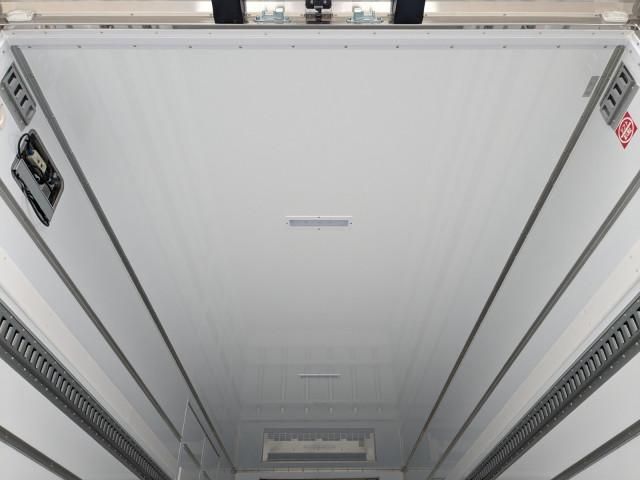 MITSUBISHI FUSOU FIGHTER 2025 Image 31