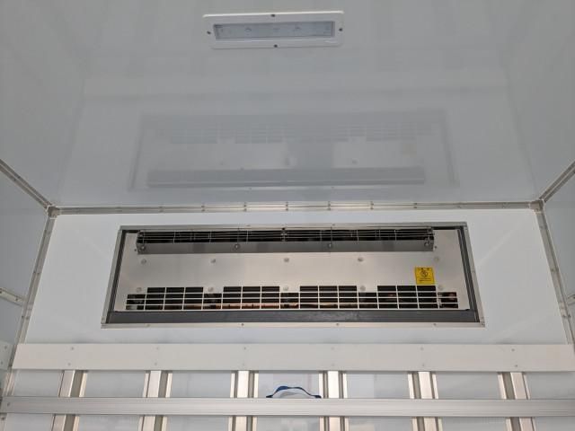 MITSUBISHI FUSOU FIGHTER 2025 Image 31