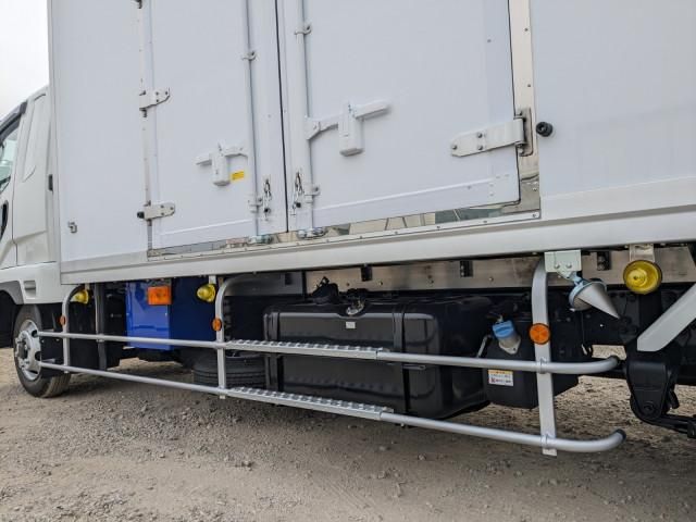 MITSUBISHI FUSOU FIGHTER 2025 Image 31