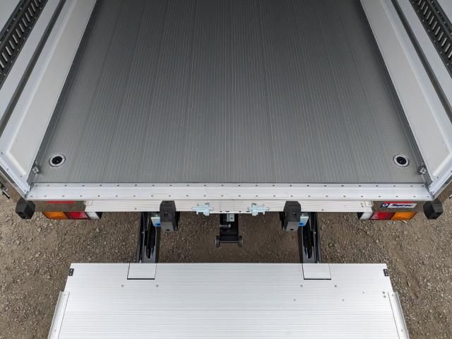 MITSUBISHI FUSOU FIGHTER 2025 Image 31