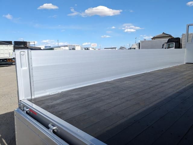 MITSUBISHI FUSOU FIGHTER 2025 Image 31