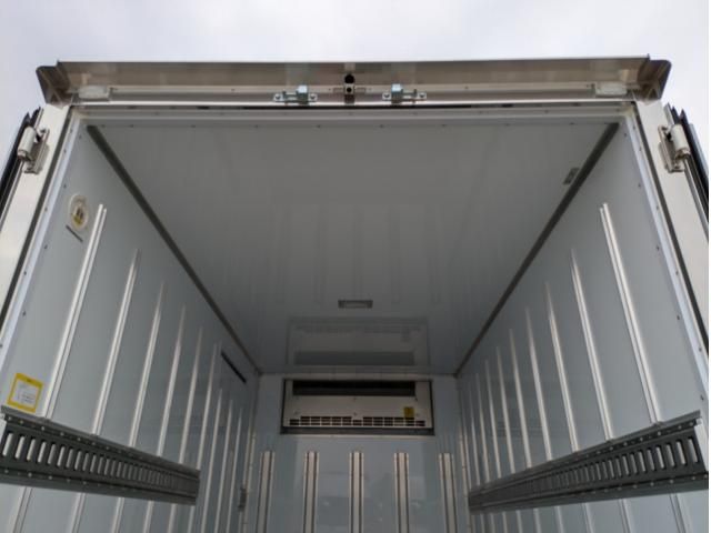 MITSUBISHI CANTER 2025 Image 31