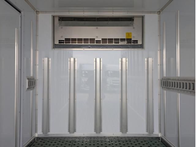 MITSUBISHI CANTER 2025 Image 31