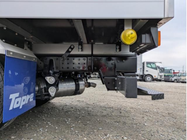 MITSUBISHI CANTER 2025 Image 31