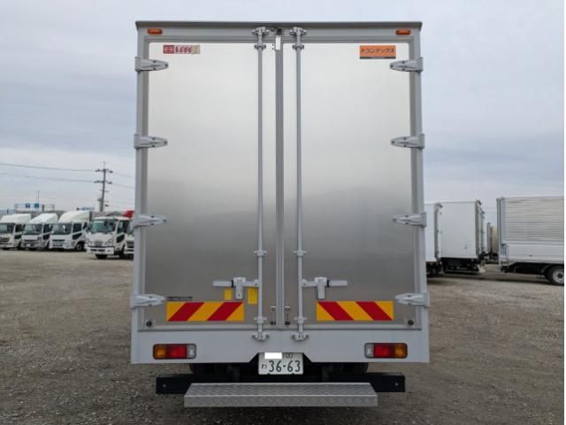 HINO DUTRO 2024 Image 31