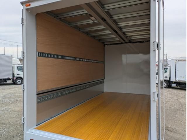 HINO DUTRO 2024 Image 31