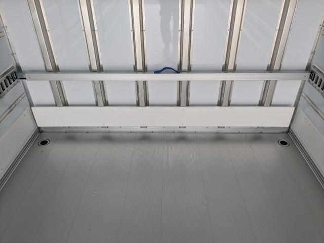 MITSUBISHI FUSOU FIGHTER 2025 Image 31