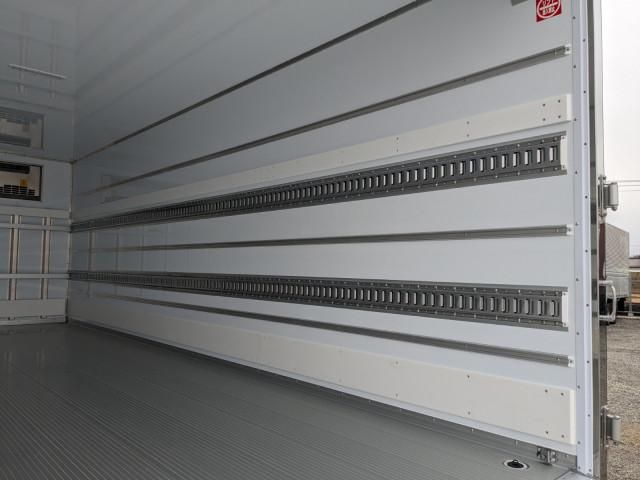 MITSUBISHI FUSOU FIGHTER 2025 Image 31