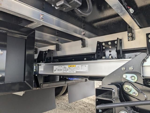 MITSUBISHI FUSOU FIGHTER 2025 Image 31