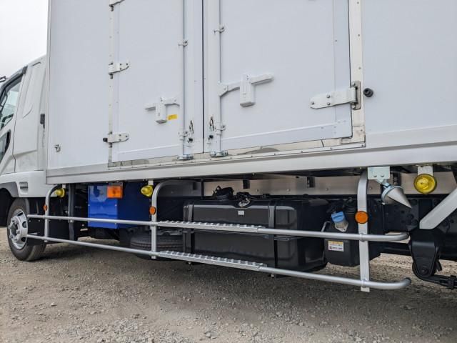 MITSUBISHI FUSOU FIGHTER 2025 Image 31