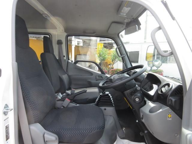 HINO DUTRO 2025 Image 31