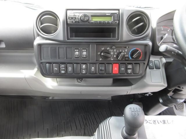 HINO DUTRO 2025 Image 31