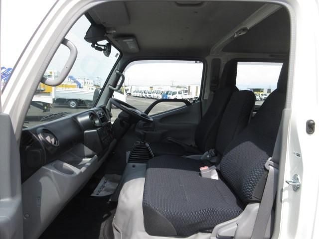 HINO DUTRO 2025 Image 31