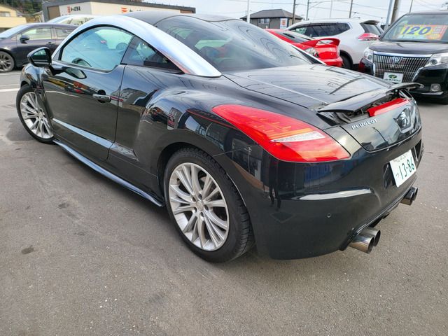 PEUGEOT RCZ 2011 Image 31