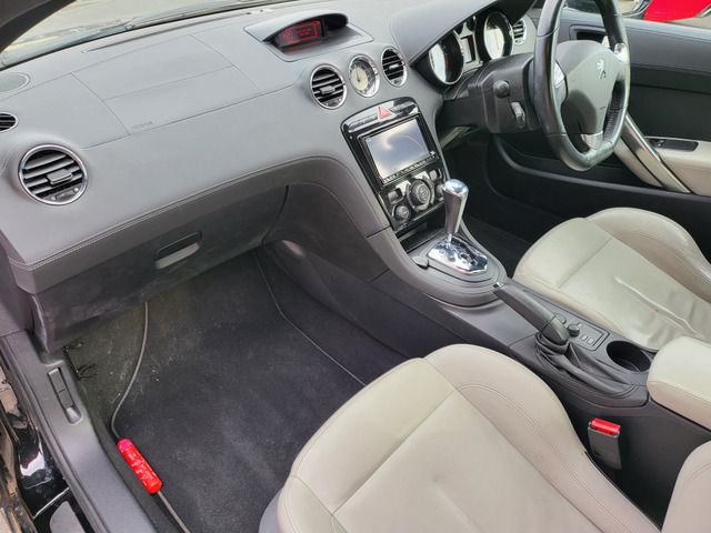 PEUGEOT RCZ 2011 Image 31