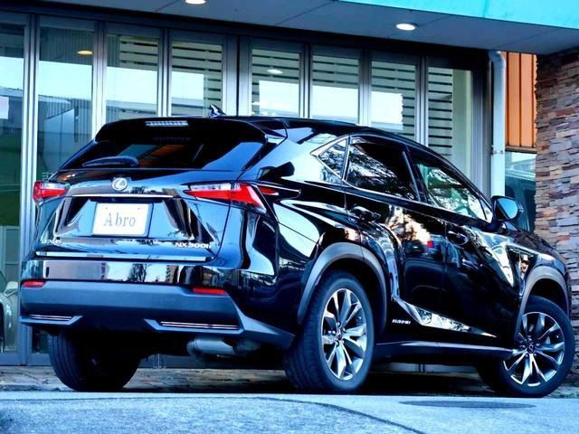 TOYOTA LEXUS NX300H 2015 Image 31