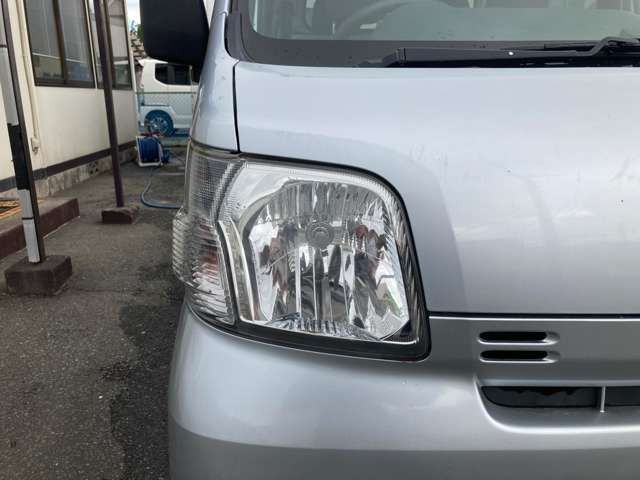 DAIHATSU HIJET DECKVAN 4WD 2015 Image 31