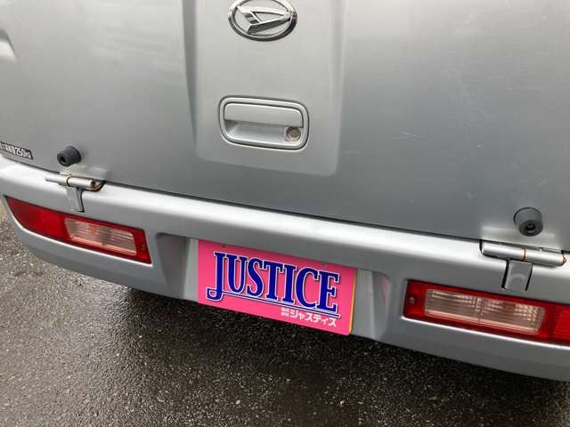 DAIHATSU HIJET DECKVAN 4WD 2015 Image 31