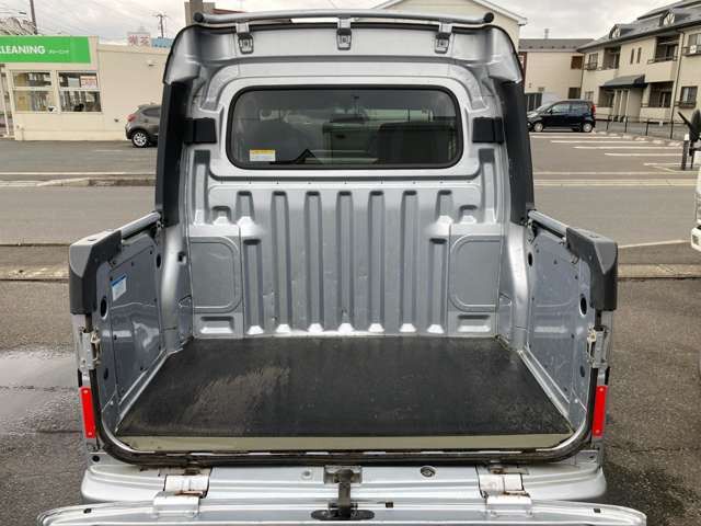 DAIHATSU HIJET DECKVAN 4WD 2015 Image 31