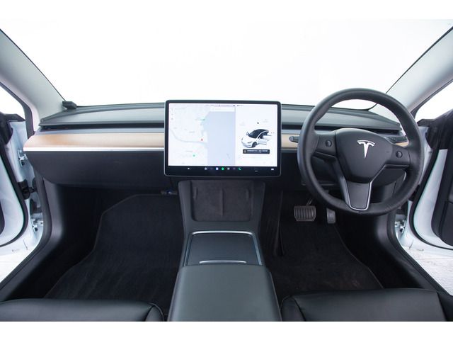 TESLA MODEL 3 2021 Image 31