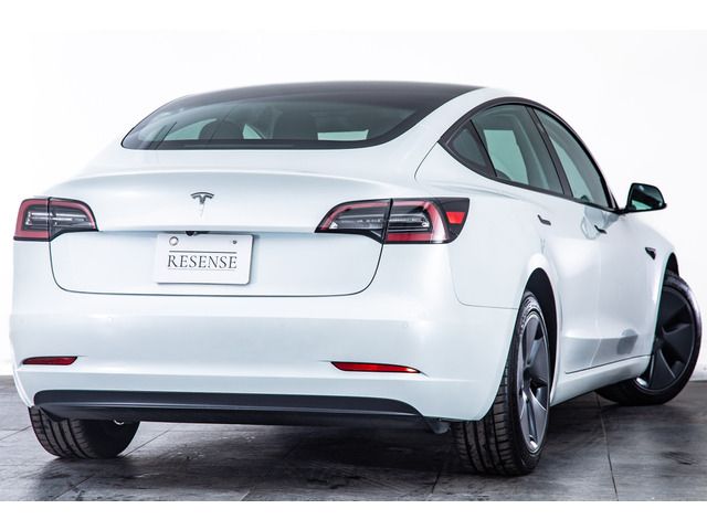 TESLA MODEL 3 2021 Image 31