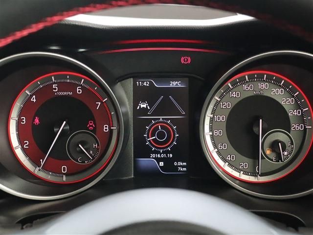 SUZUKI SWIFT 2025 Image 31