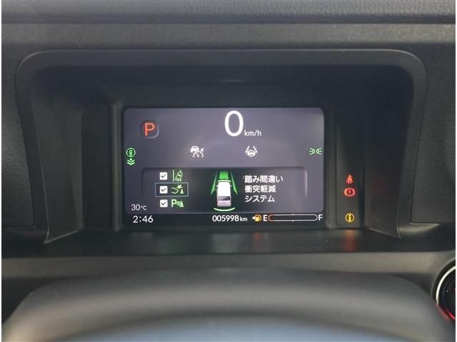 HONDA N BOX CUSTOM 2024 Image 31