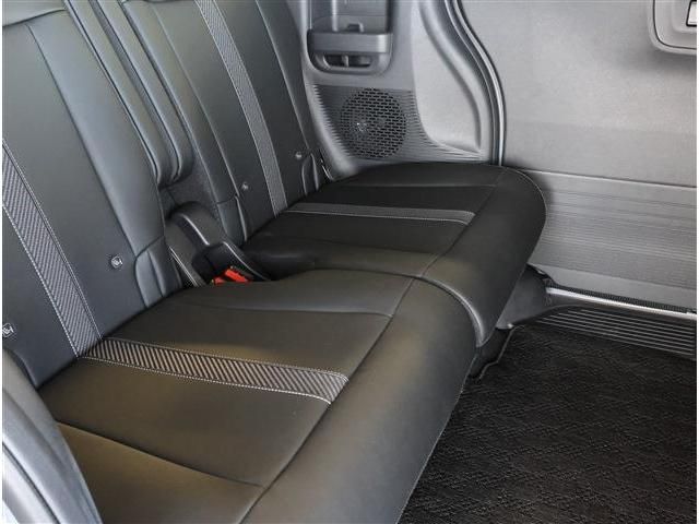 HONDA N BOX CUSTOM 2024 Image 31