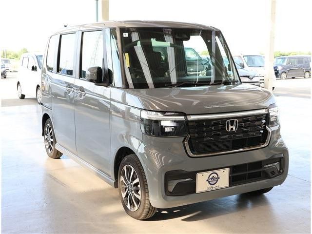 HONDA N BOX CUSTOM 2024 Image 31