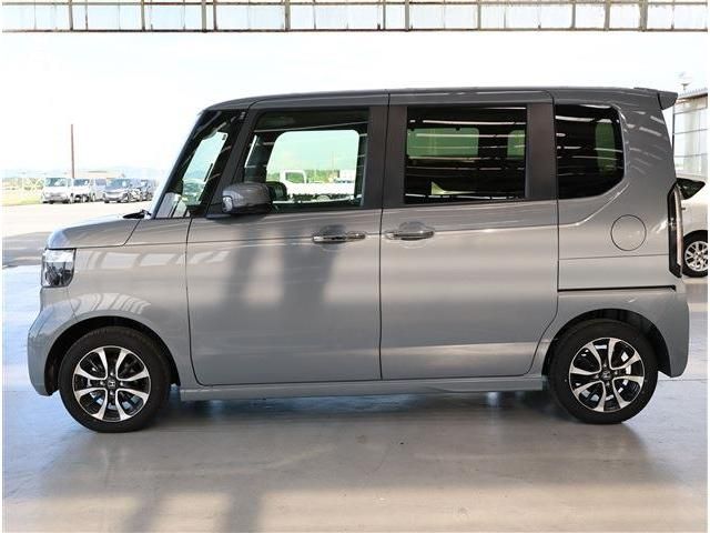 HONDA N BOX CUSTOM 2024 Image 31