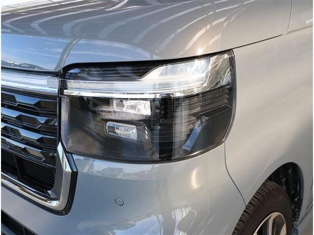 HONDA N BOX CUSTOM 2024 Image 31