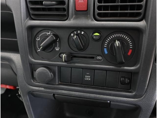 NISSAN NT100 CLIPPER 4WD 2021 Image 31