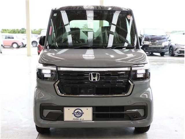 HONDA N BOX CUSTOM 2025 Image 31