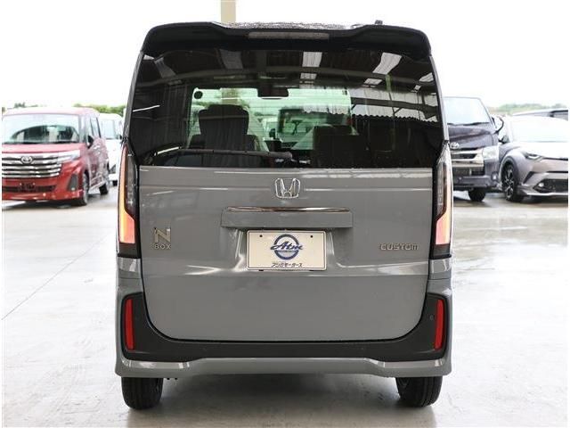 HONDA N BOX CUSTOM 2025 Image 31