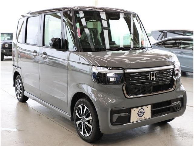 HONDA N BOX CUSTOM 2025 Image 31