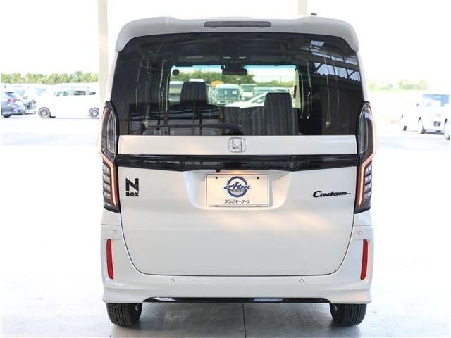 HONDA N BOX CUSTOM 2022 Image 31
