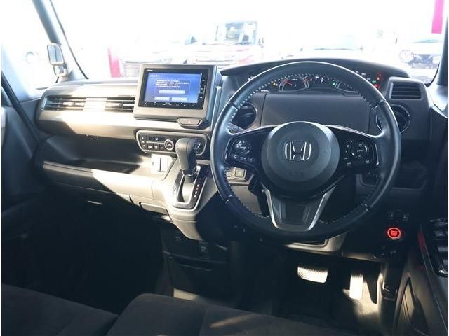 HONDA N BOX CUSTOM 2023 Image 31