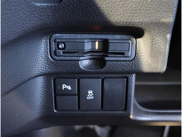 HONDA N BOX CUSTOM 2023 Image 31